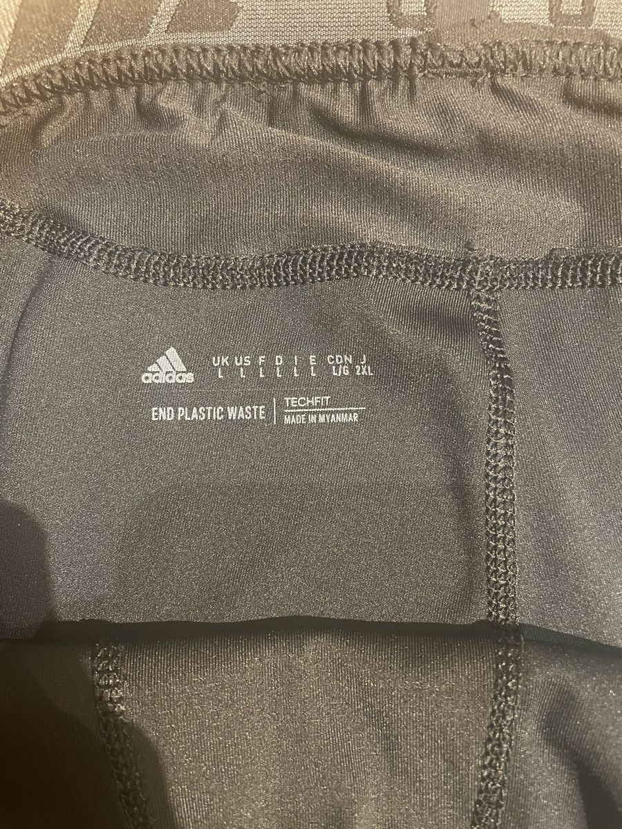 Adidas Pantaloni: Adidas Techfit Leggings L – Usato da uster venduto da 2017c 3