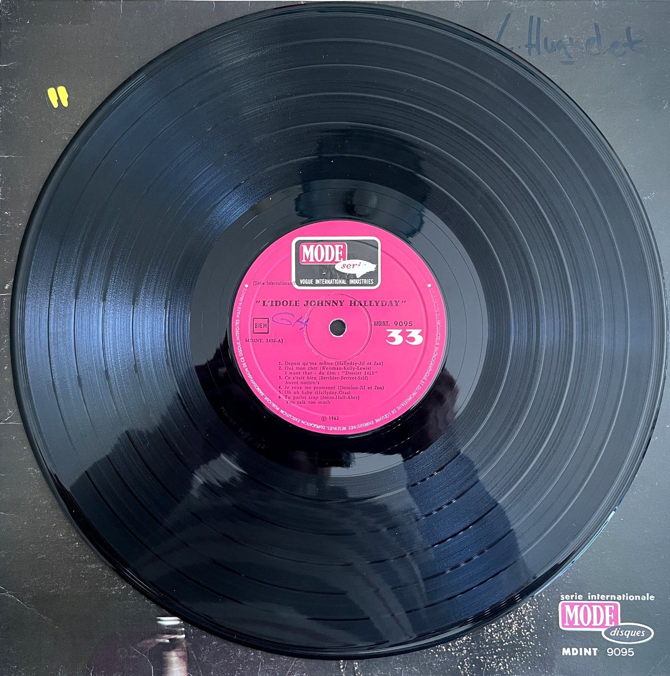 Dischi in vinile: Johnny Hallyday - L'idole – Usato da Savagnier venduto da Ne2065 2