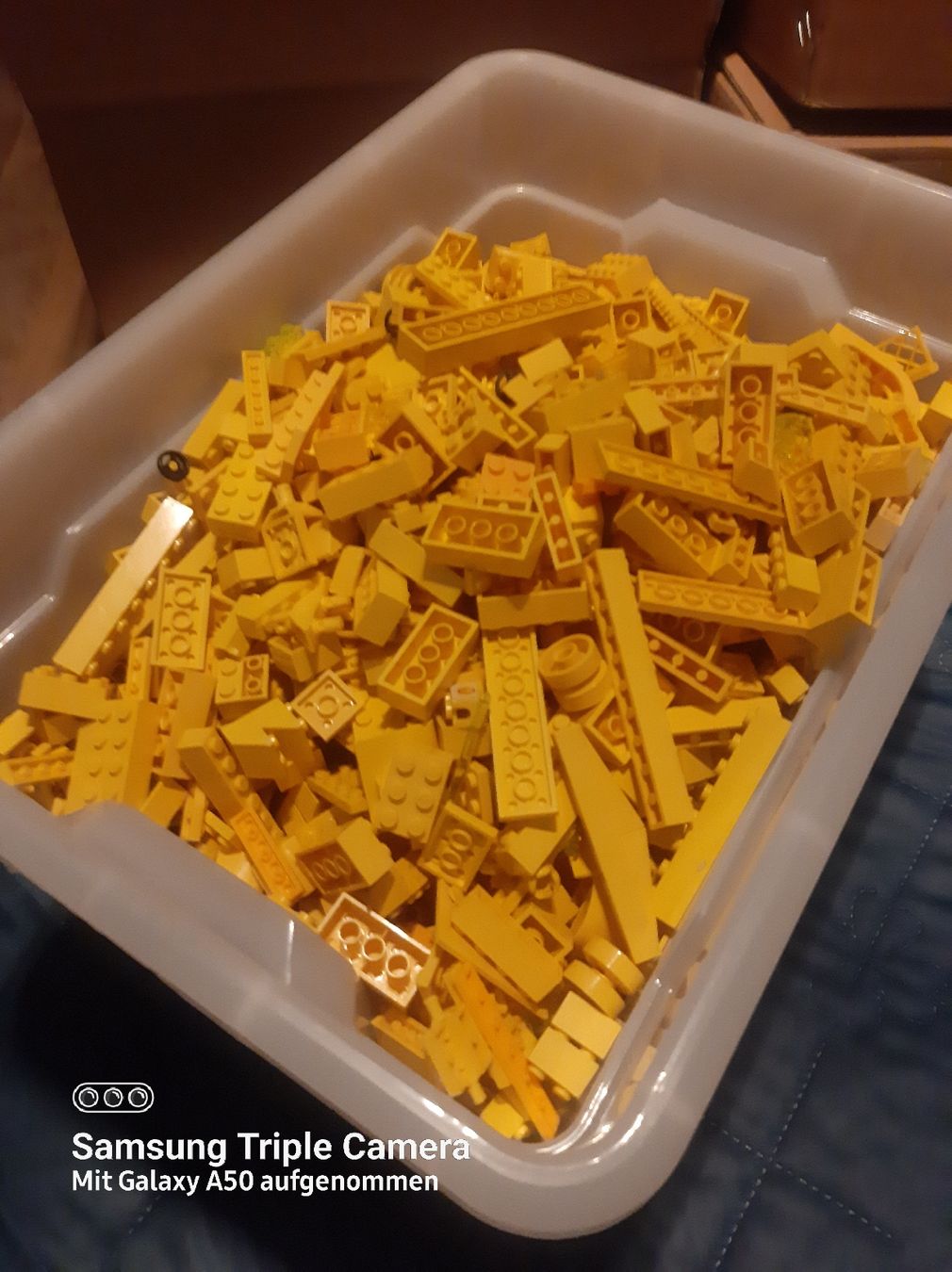 Lego Giocattoli: lego gelb kg – Usato da Visp venduto da eku_5cbc