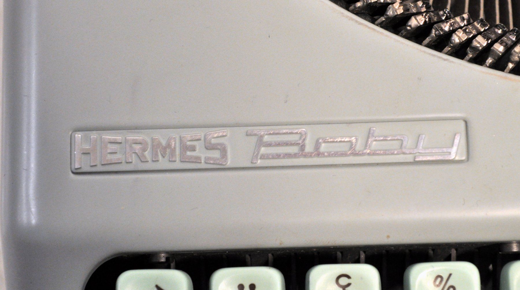 Hermès Macchine da scrivere: Machine à écrire vintage "Hermès Baby" – Usato da Neuchâtel venduto da Neuchatel 3