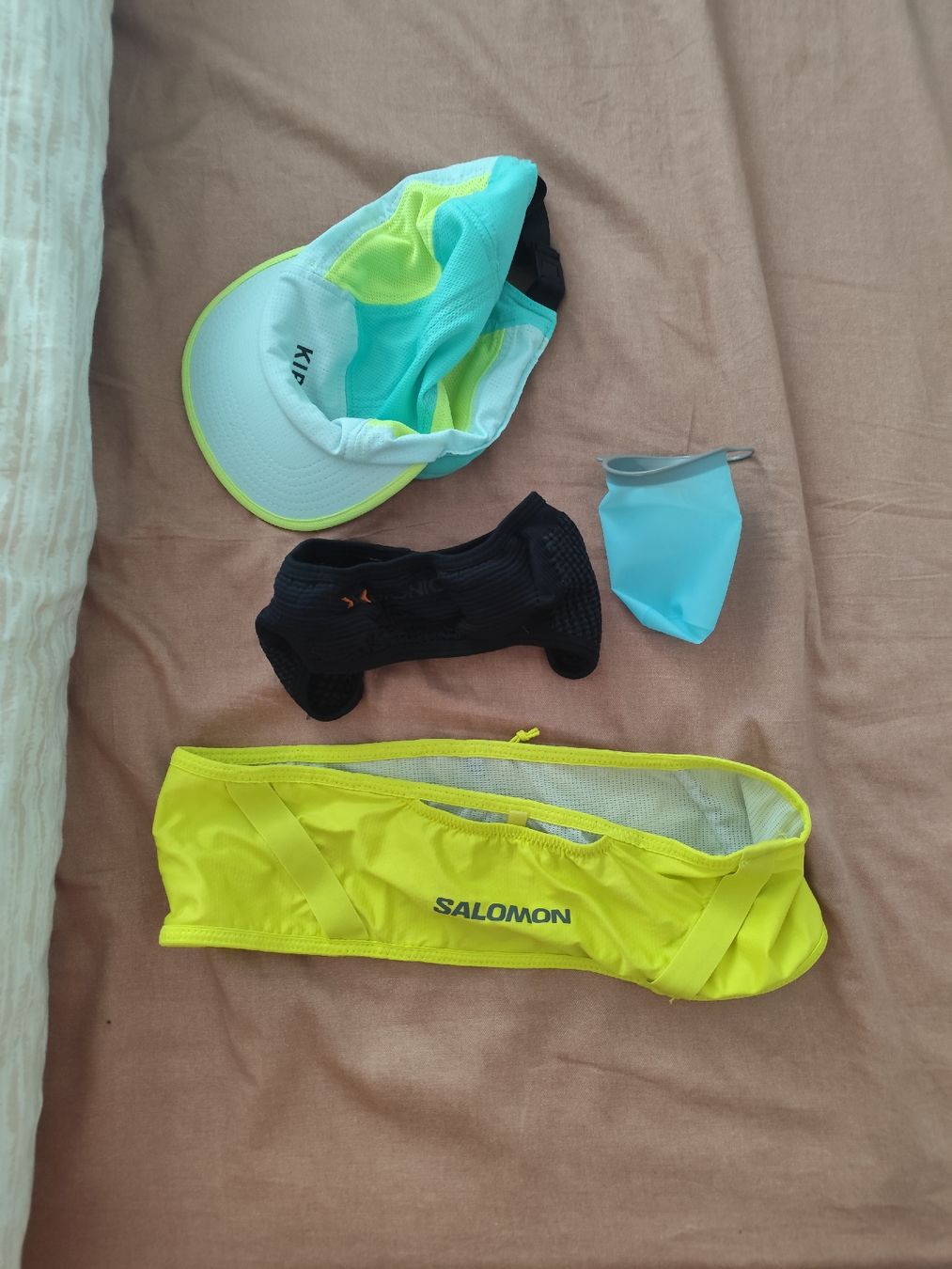 Salomon Ceintures: lot d accessoires de trail – Neuf (Voir description) à Neuchâtel par pie_8t6p