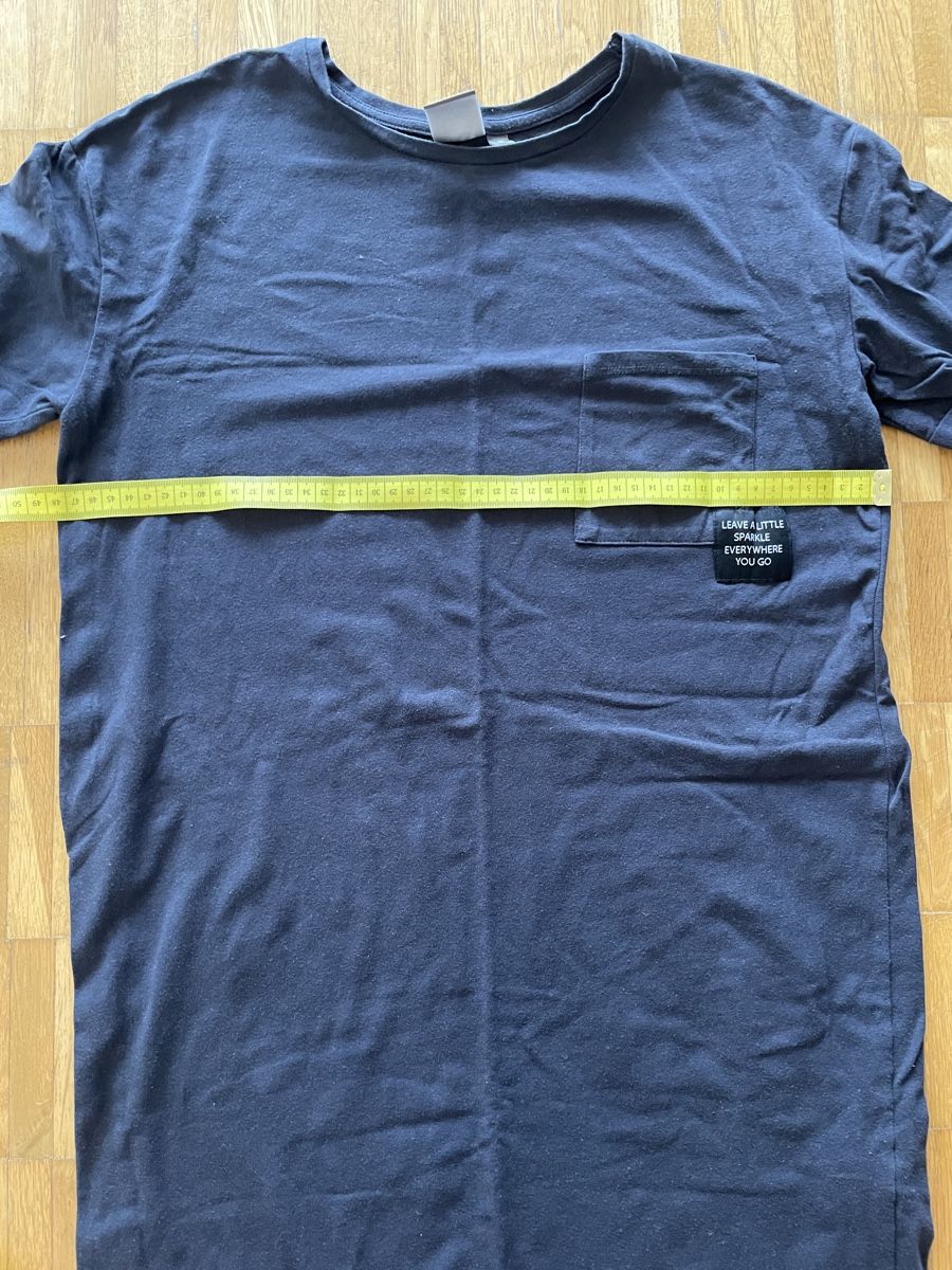 Manor T-shirt: Manor T-Shirt Dunkelgrau Grösse M – Usato da Neuchatel venduto da shi_9fzw 5