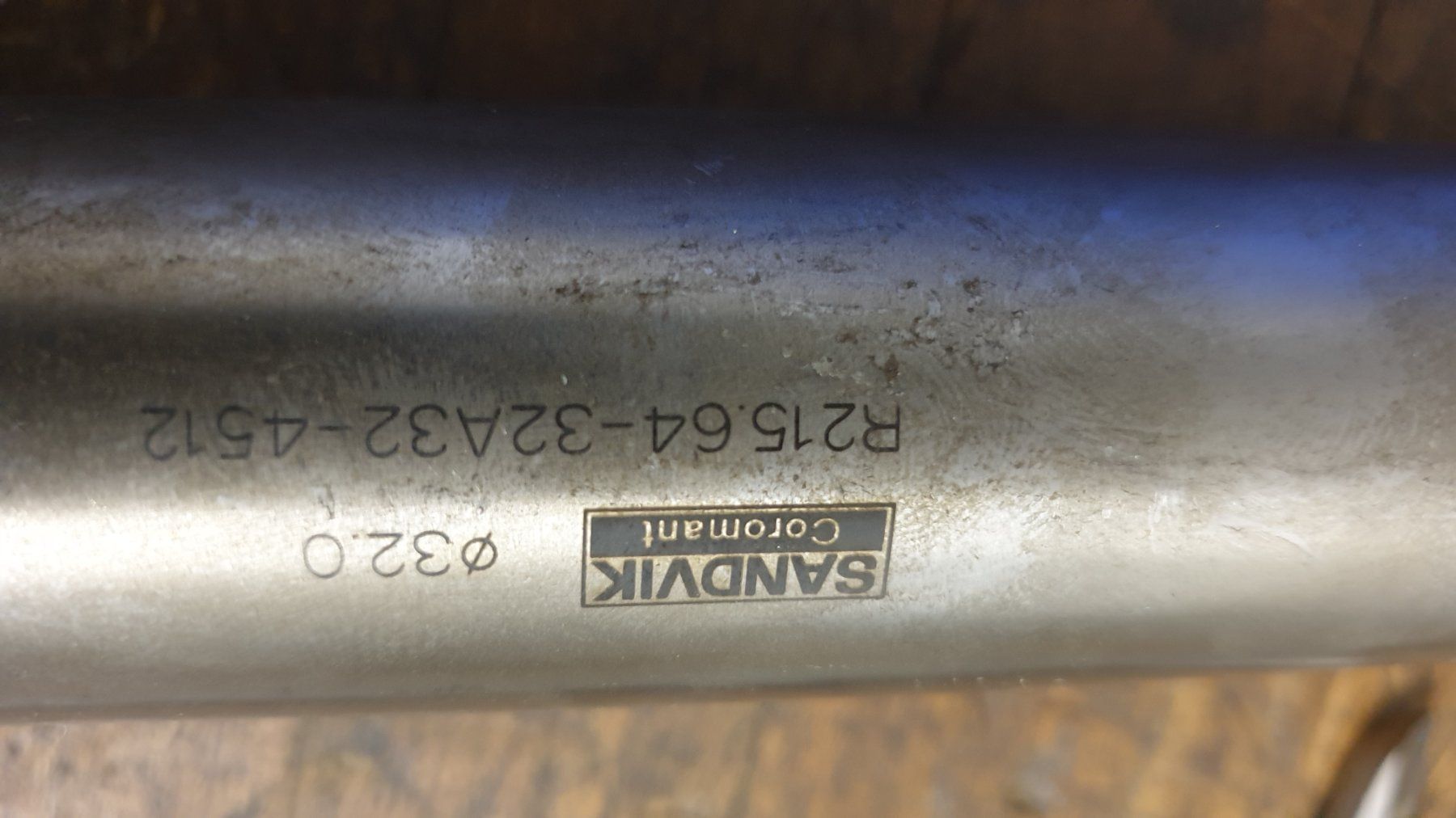 Sandvik Tutti gli attrezzi: Sandvik R215.64-32A32-4512 – Usato da Langenthal venduto da Physycer0 1