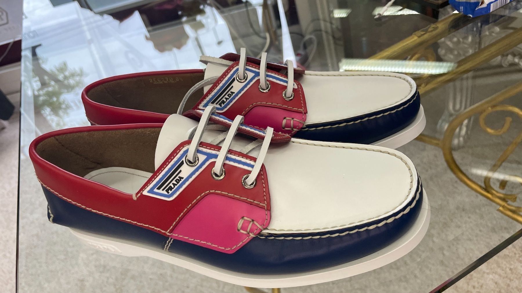 Prada Scarpe da uomo: Prada Herren Schuhe – Nuovo e nell'imballaggio originale da Lachen SZ venduto da HelvetiaLuxury