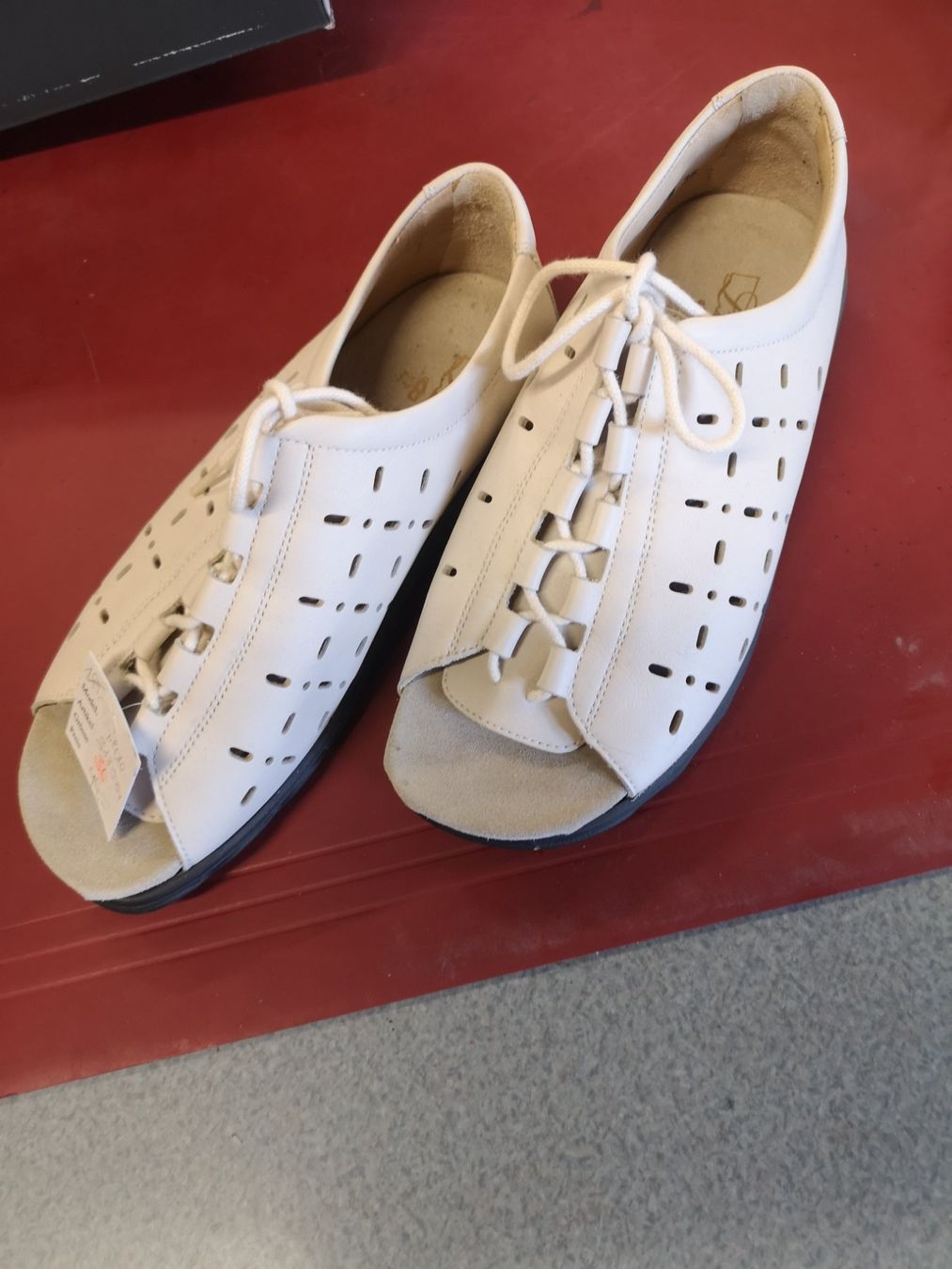 Helvesko Damenschuhe: Helvesko ladysko – Neu und originalverpackt aus Möhlin von Highwaytom 1