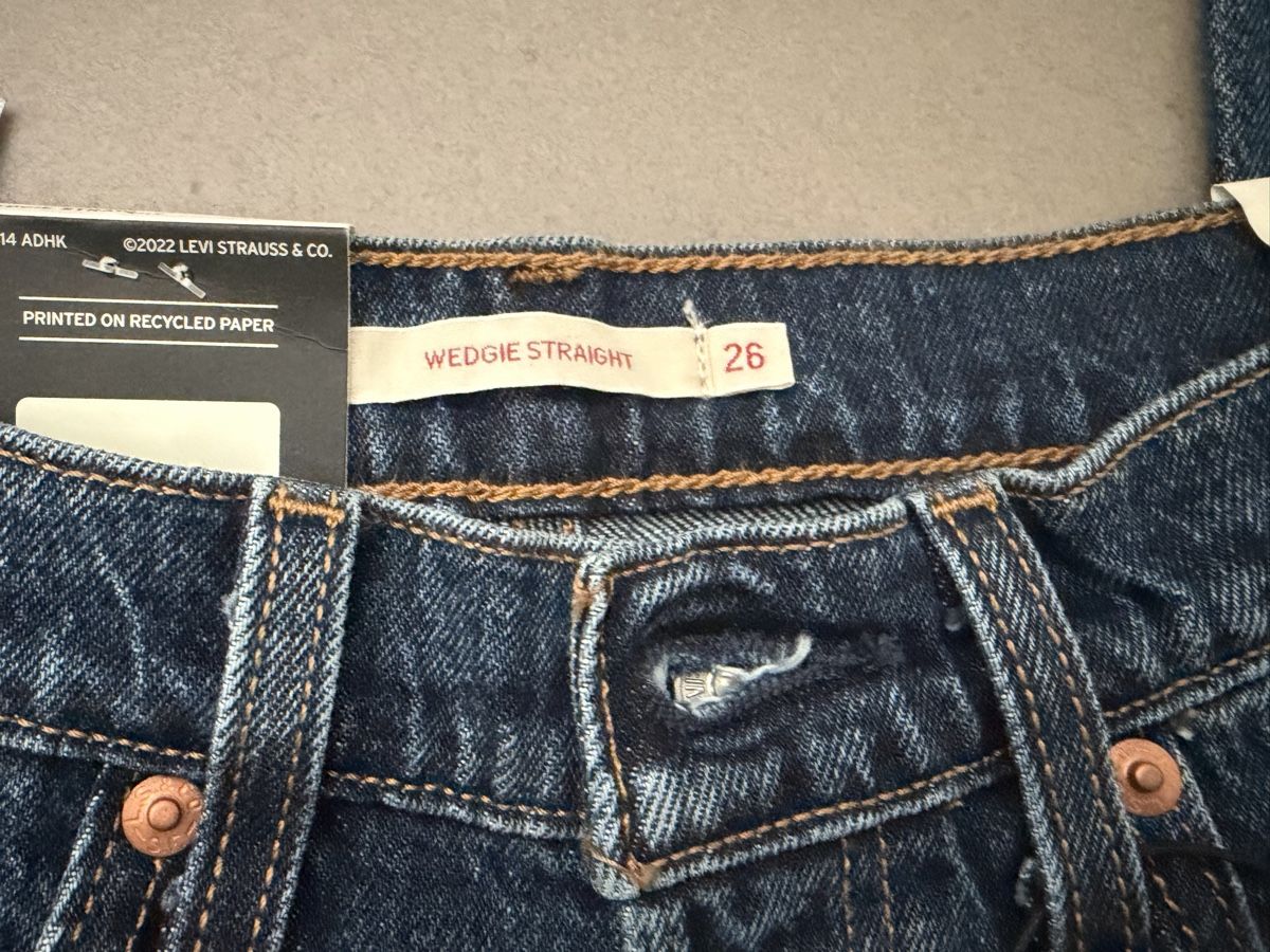 Levi's Jeans: Jeans - Levis - Wedgie Straight - 26/28 – Neuf avec emballage d'origine à Baar par Colette18 2