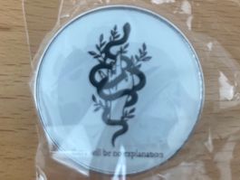 Taylor Swift Pin Anstecker Pop Punk Metal Rock Band