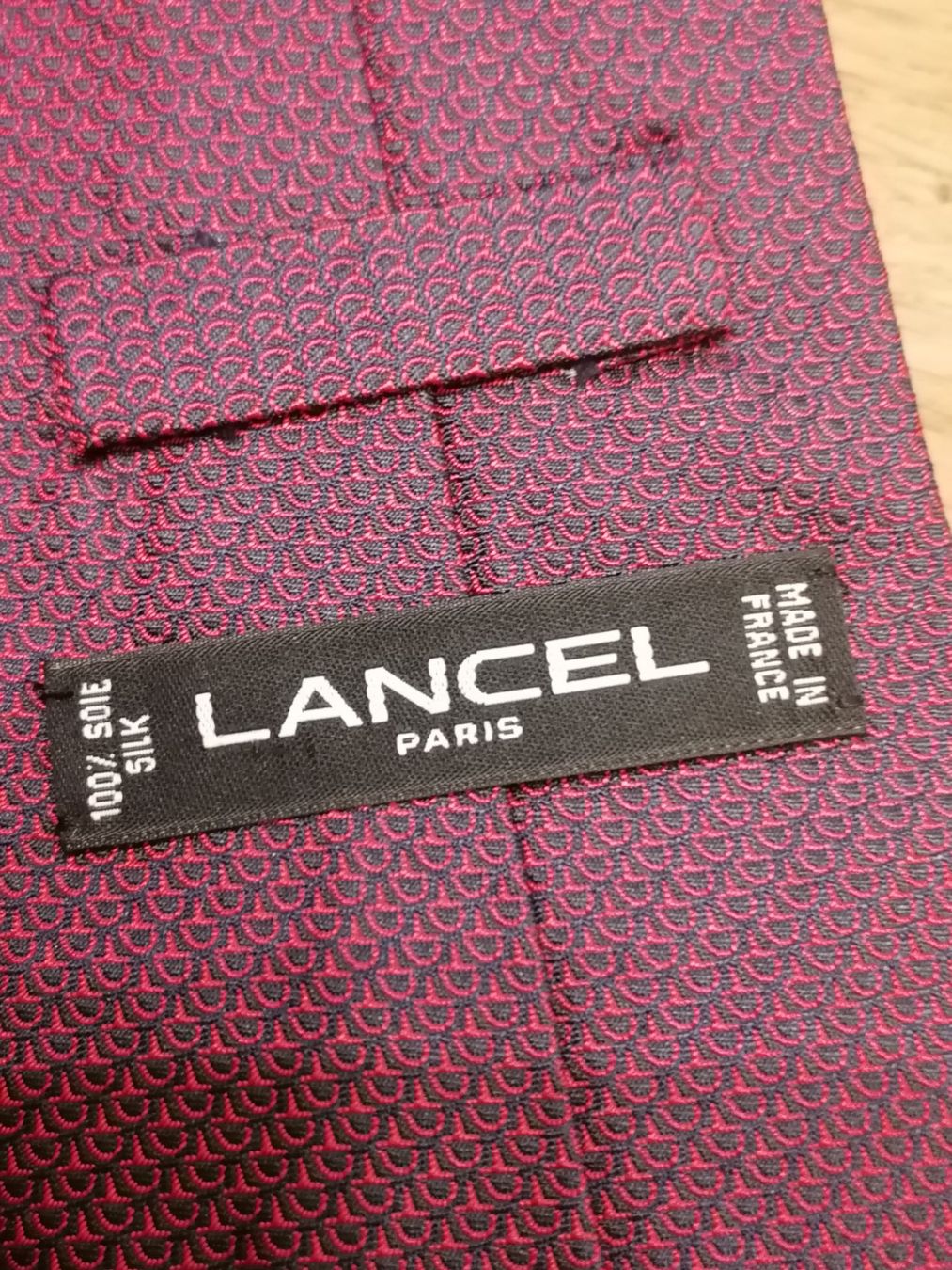 Cravatte: Lancel Paris Krawatte 100% Seide - Nr.249 – Usato da Basel venduto da vintagecollector 2