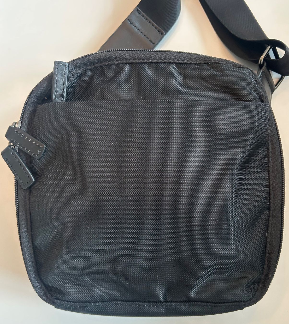 Borse: Tasche von JOST - ungebraucht - – Nuovo (secondo la descrizione) da Basel venduto da Pepe-one