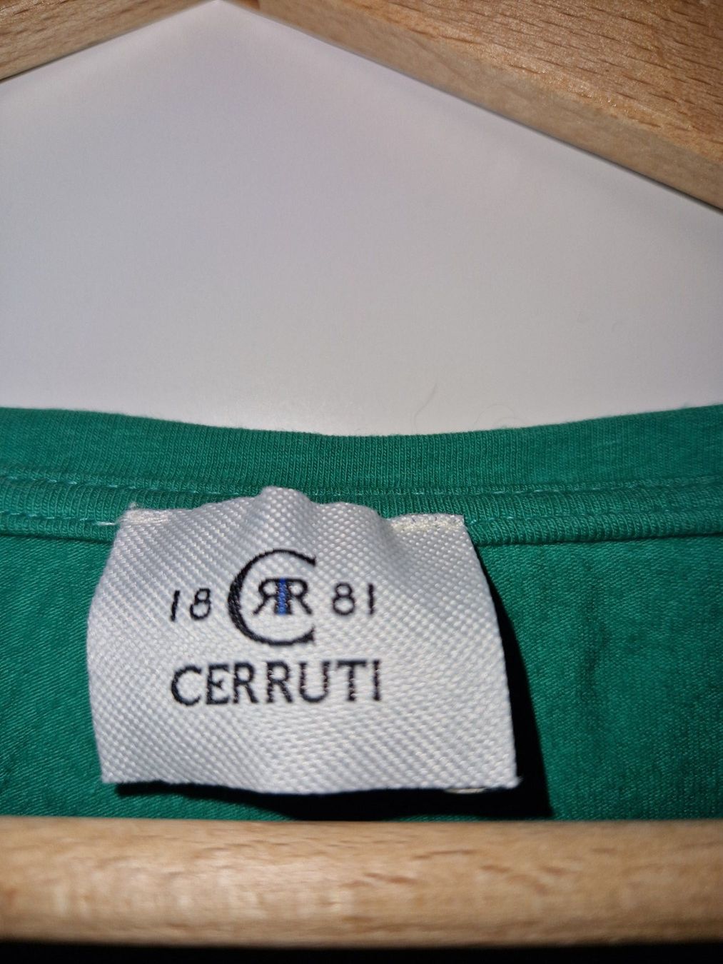 Cerruti T-shirt: Cerutti T-Shirt – Usato da Baar venduto da maidli 3
