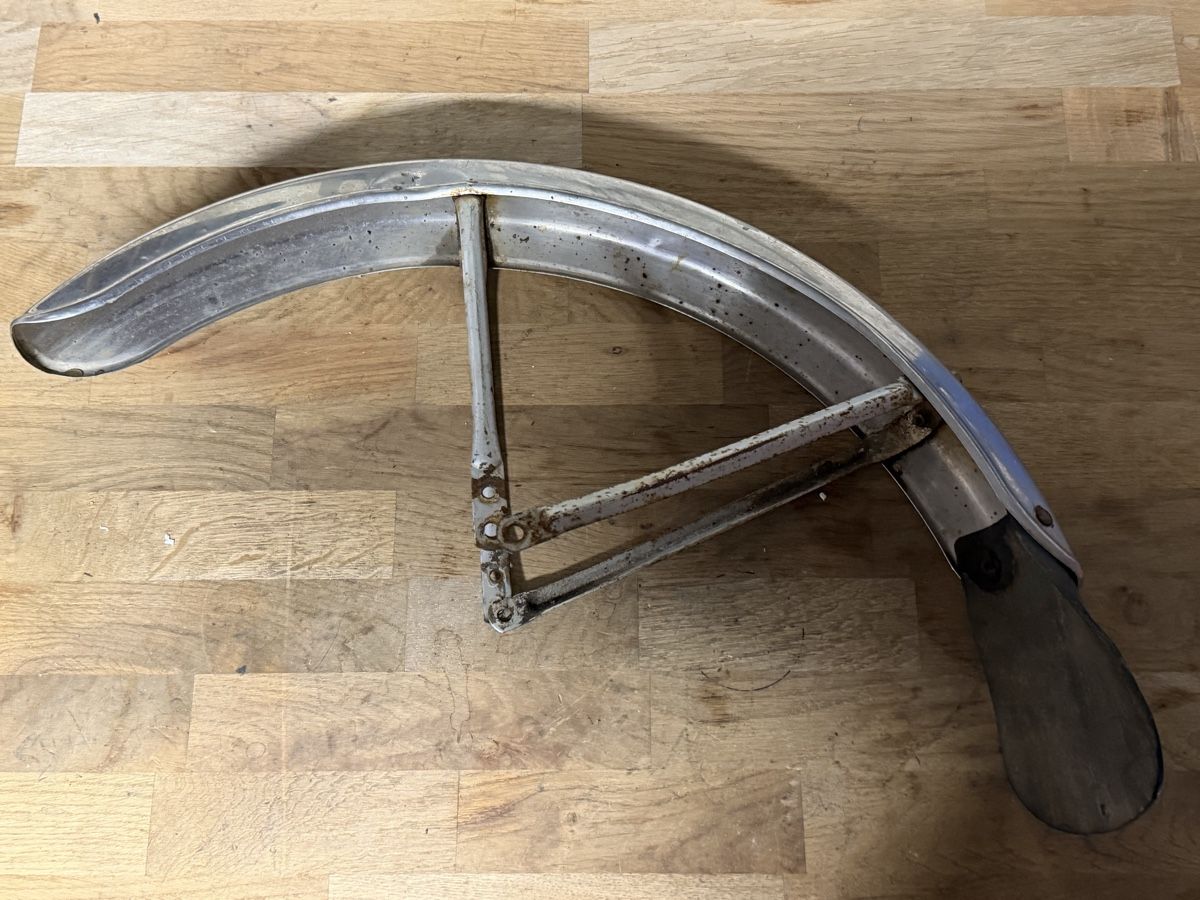Sachs Parti ricambio per ciclomotori: Schutzblech Sachs Chrom mit Streben – Usato da Bolken venduto da si.x.las 1