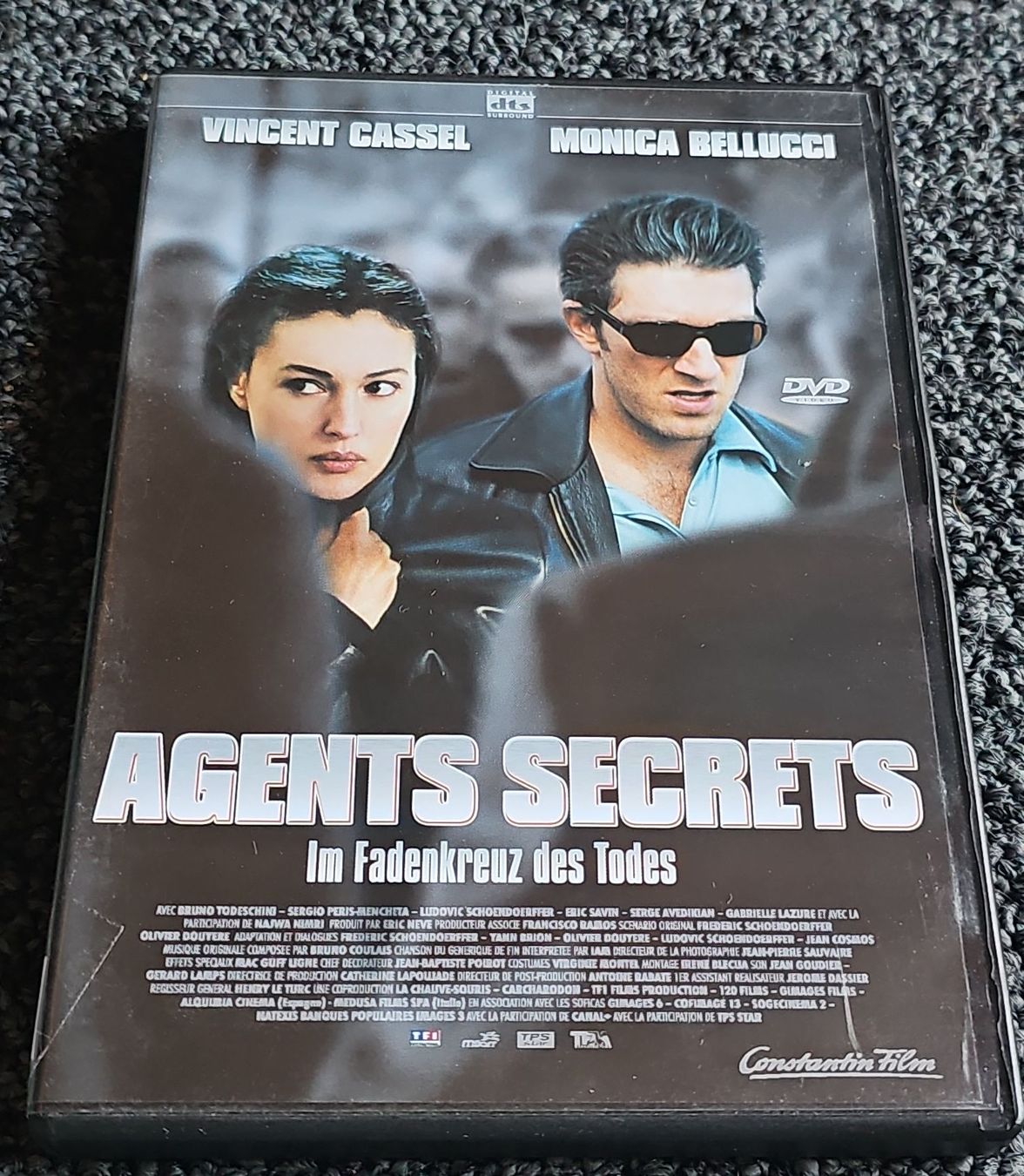 Tutti i DVDs: DVD Agents Secrets(22775) – Usato da Ruswil venduto da jan_bxl5