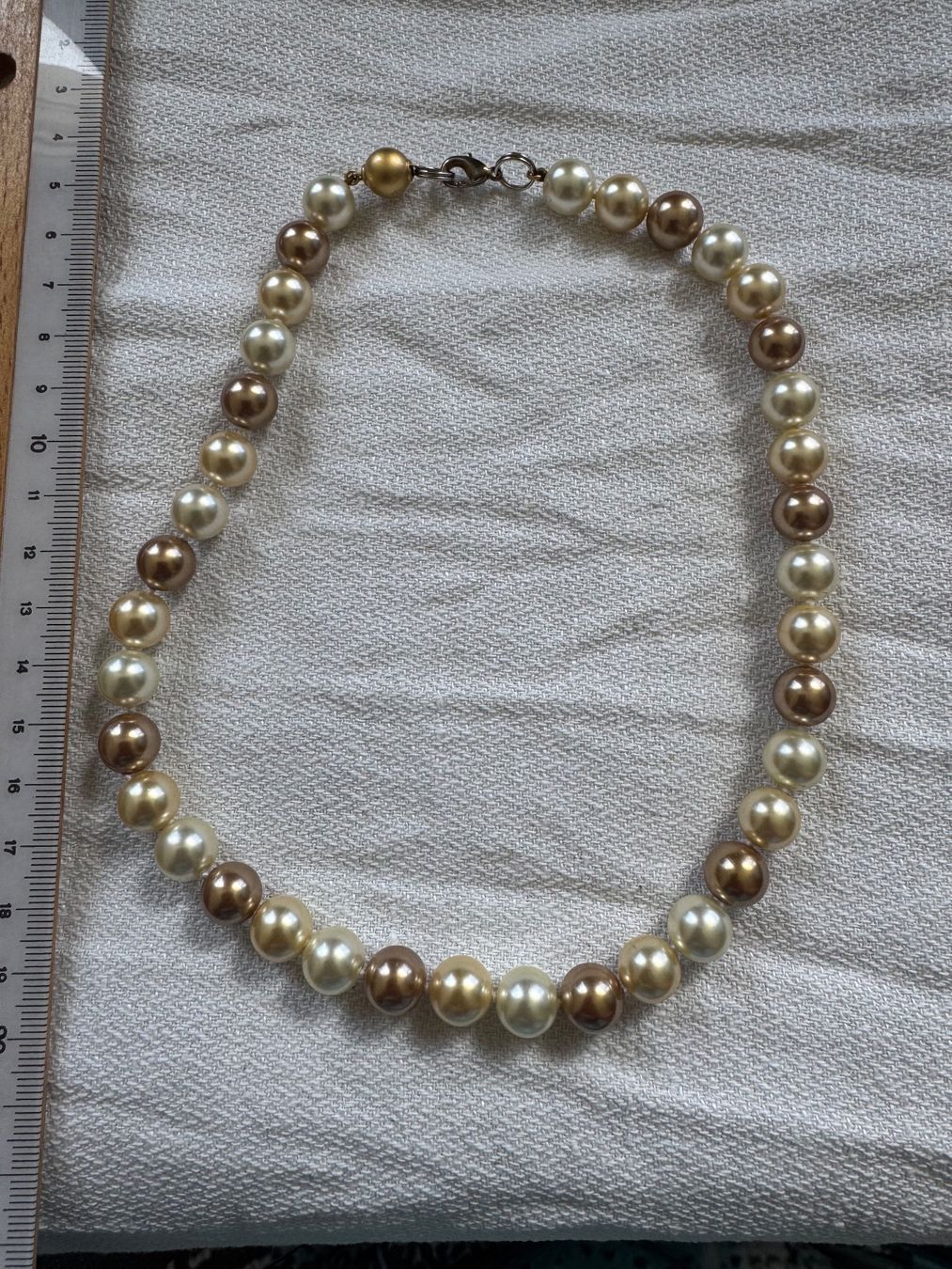 Catenine: Perlenkette Misaki – Usato da Schweizersholz venduto da Sarah1234