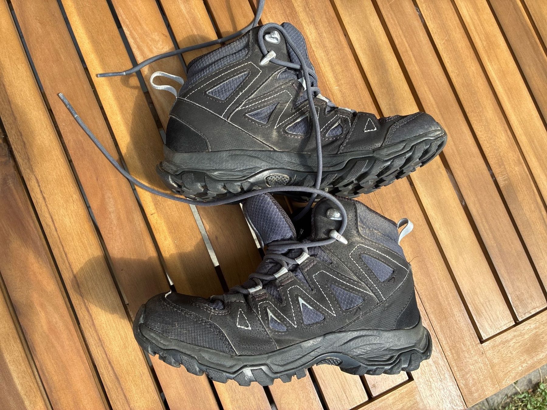 Salomon Schuhe für Jungen: robuste Wanderschuhe Salomon Kinder Grösse 36 gebraucht – Gebraucht aus Guntershausen von Gloominati 3
