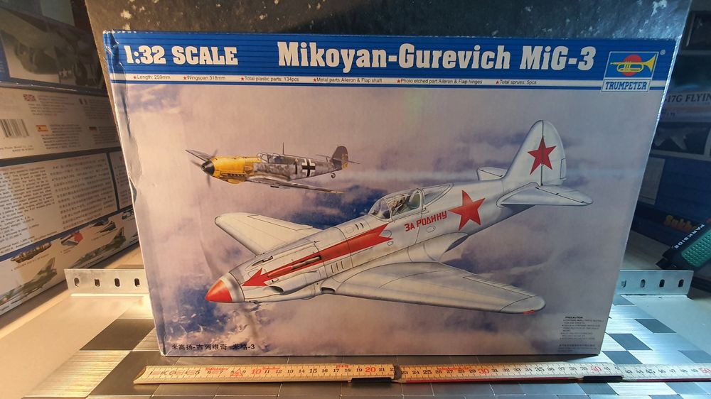 Trumpeter 02230 – Maquette Mikoyan-Gurevich MIG-3 – Avion Soviétique 1940 – Plastique – 14 Ans+
