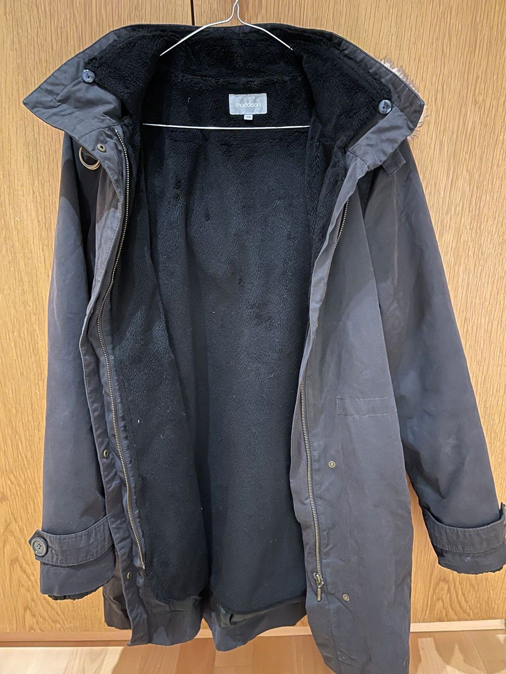 Giacche: Warme Winterjacke mit Kapuze – Usato da Oberrieden venduto da Boccia1981 3