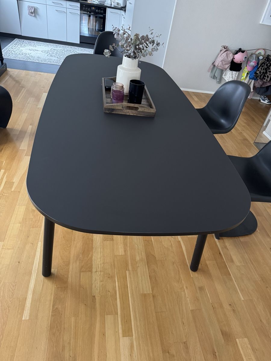 Tavoli: Esstisch VEDBO Ikea schwarz  – Usato da Galgenen venduto da Vintluxe 3