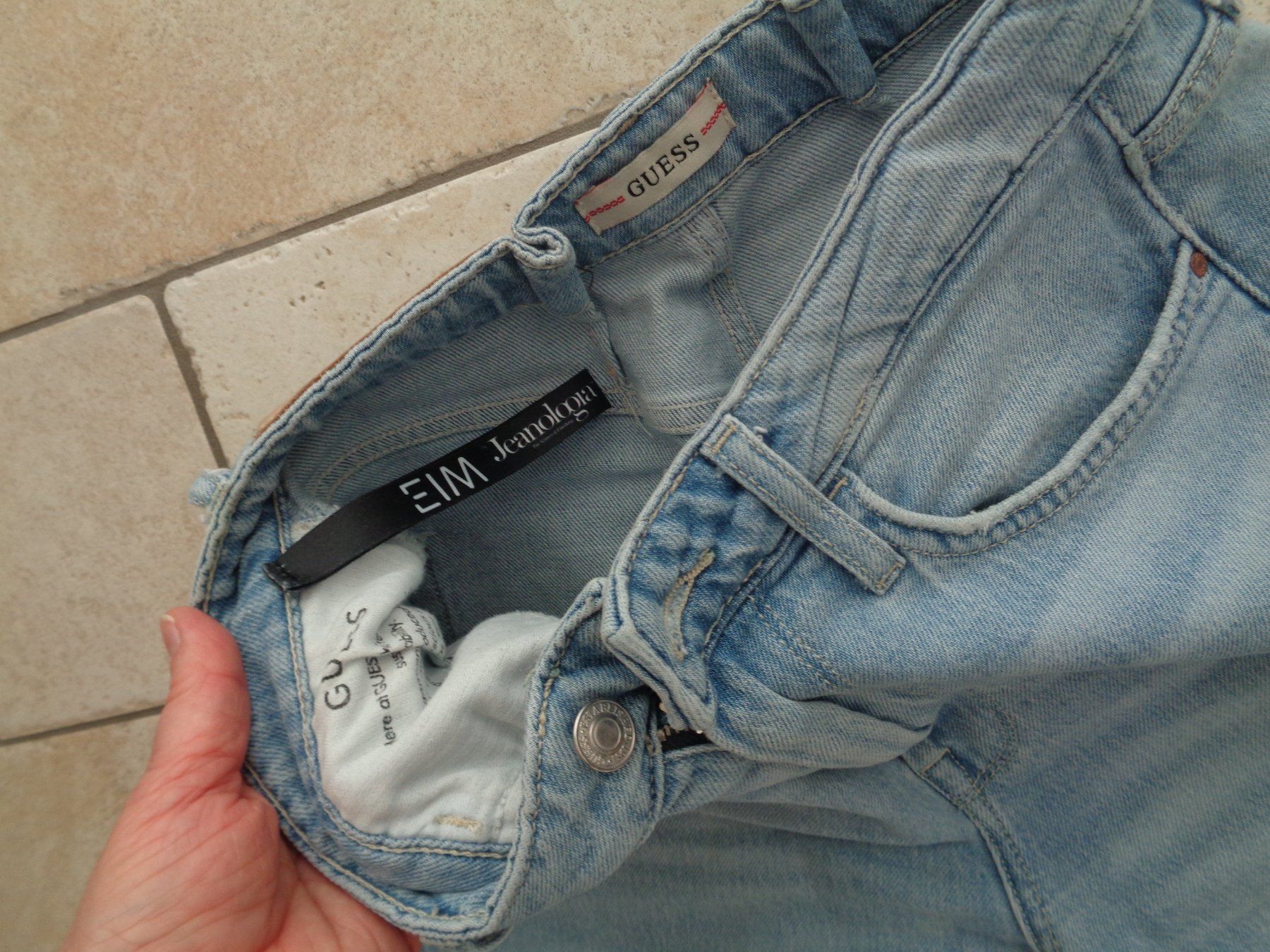 Guess Jeans: Jeans  Guess  Grösse 26 – Gebraucht aus Kreuzlingen von Robi-2003 2