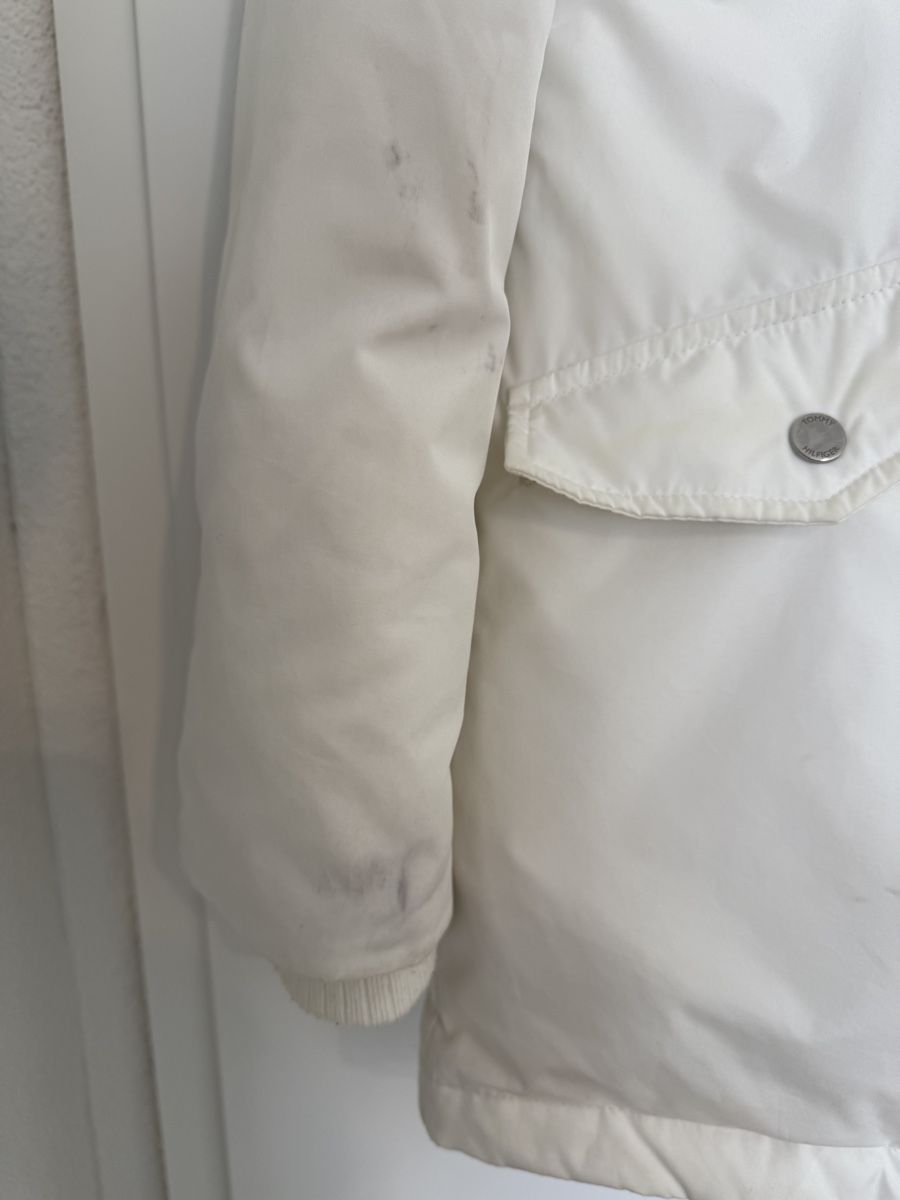 Tommy Hilfiger Giacche: Daunenjacke Tommy Hilfiger – Usato da Zofingen venduto da dar_8pj2 6