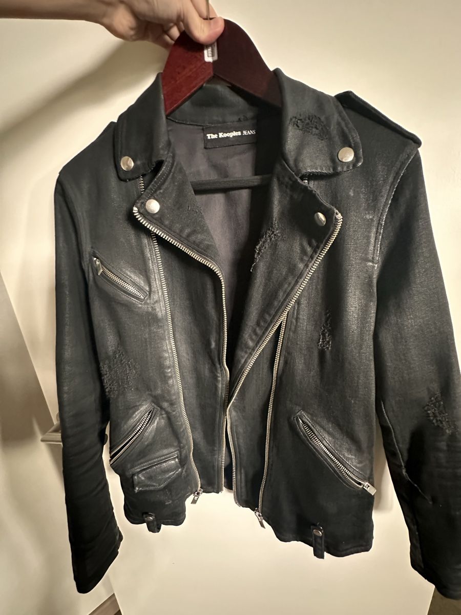 Kooples Jacken: The Kooples black denim jacket size XS/S – Gebraucht aus Meilen von tan_v628