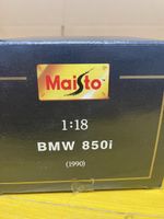 BMW 850i  1990  1:18   Maisto