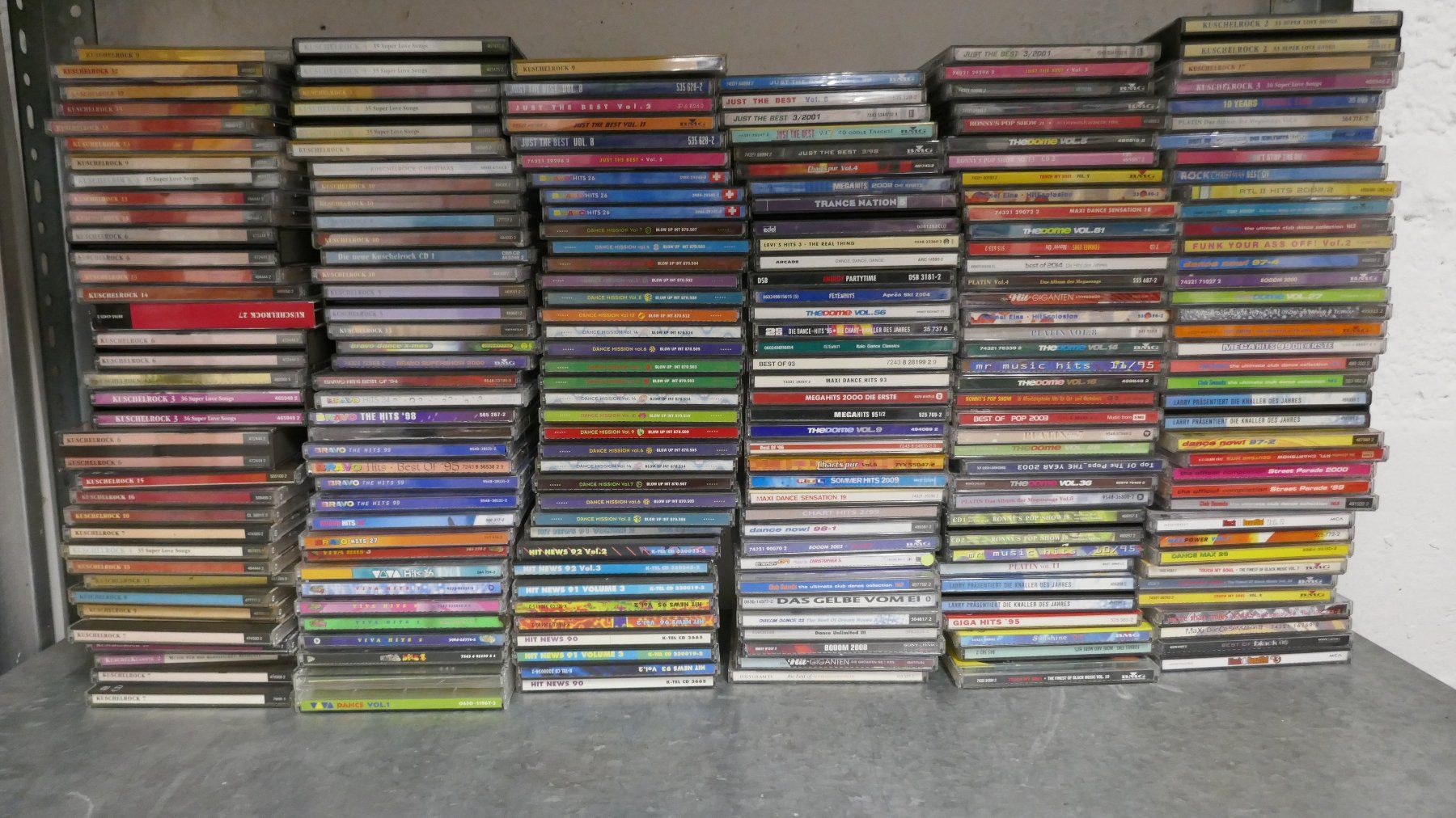 CDs: Grosse Sampler-CD-Sammlung – D'occasion à Wenslingen par FairlightCMI