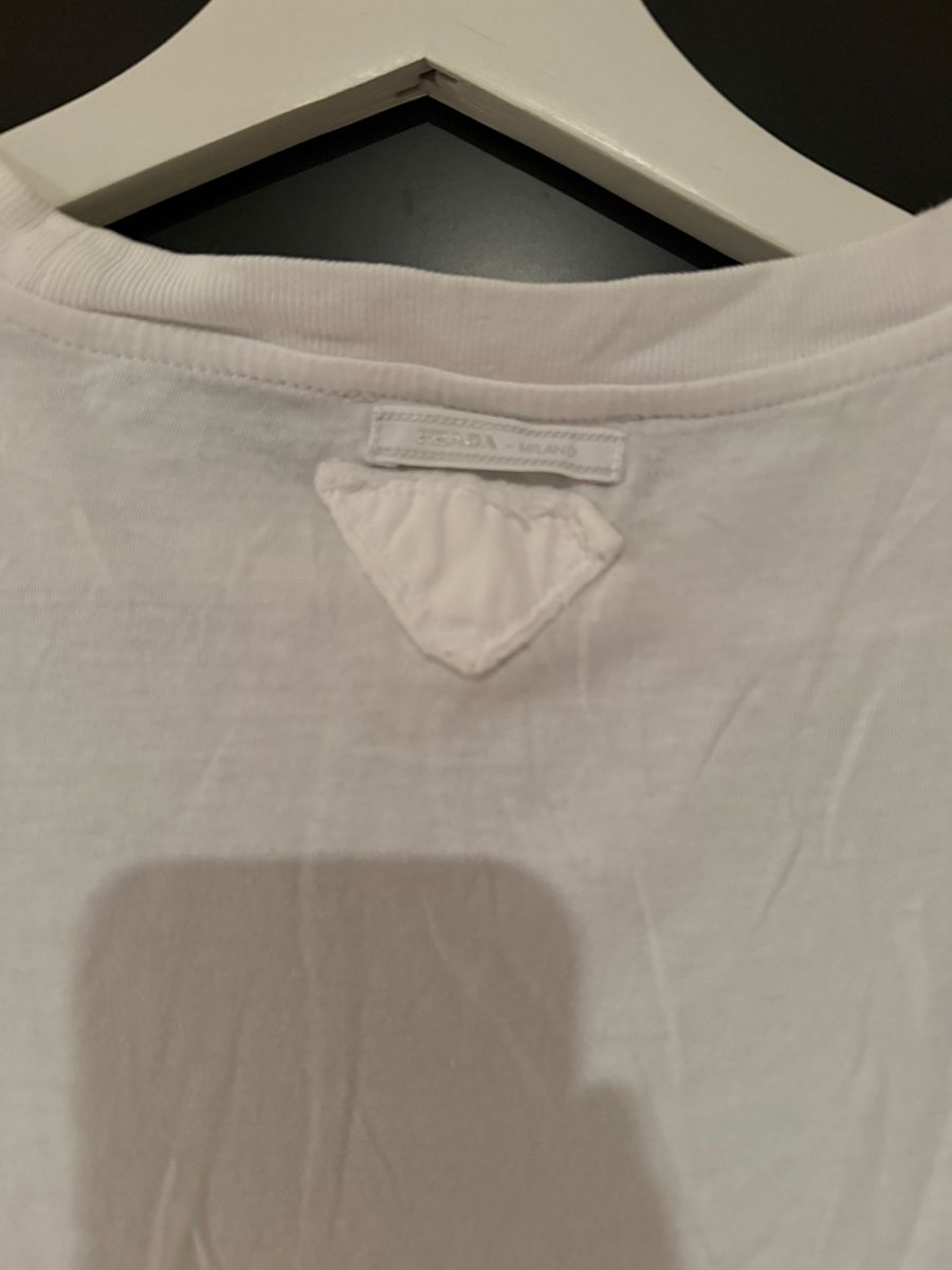 Prada T-Shirts: Prada Tshirt – Gebraucht aus Zürich von nazar__ 2