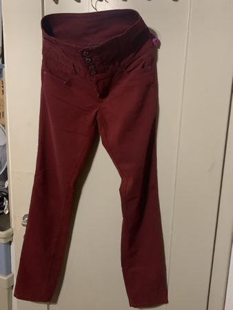 Damen Hose rot Grösse M guter Zustand