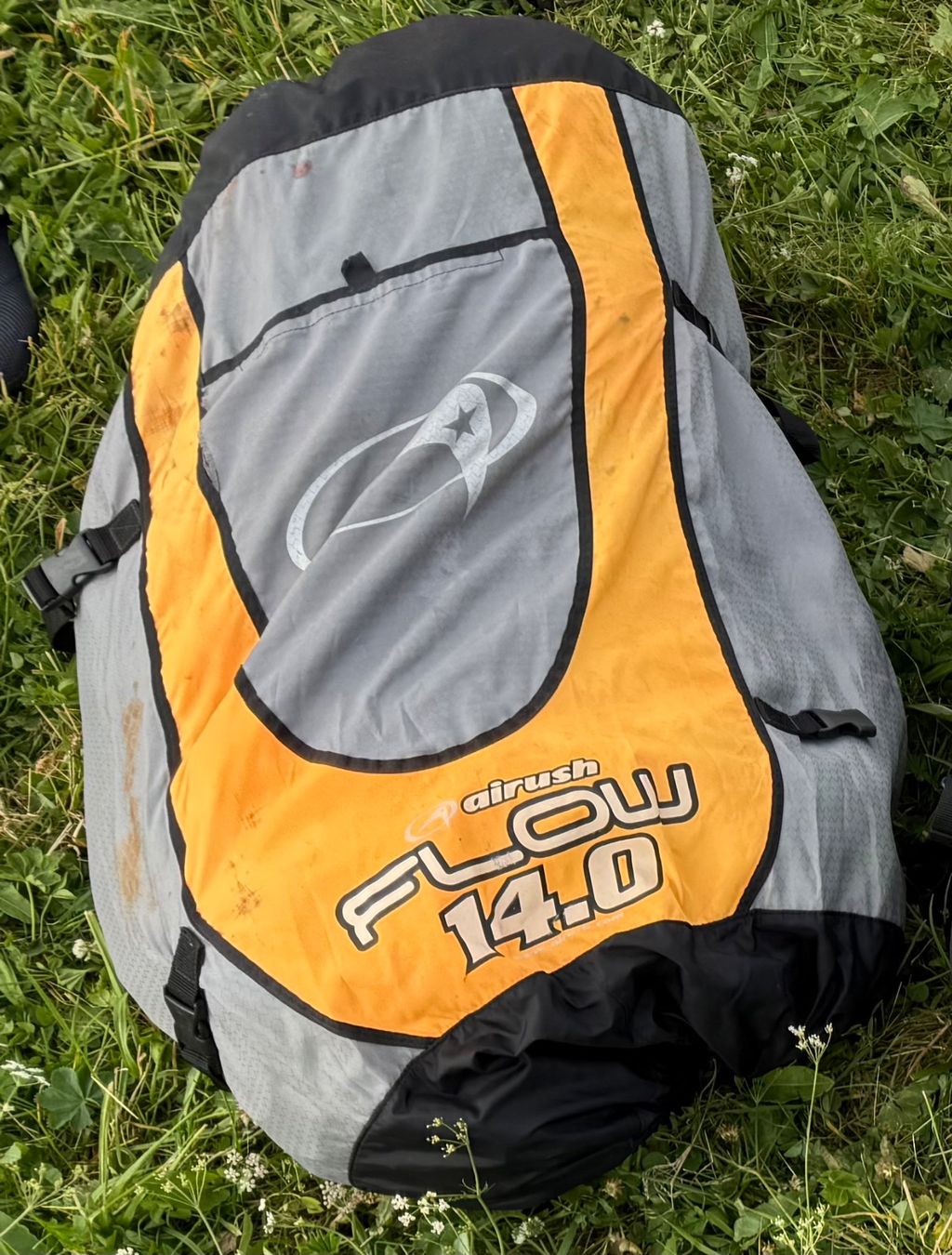 Kite: kite 14 m^2 kitesurf – Gebraucht aus Zürich von ant_97dj 6