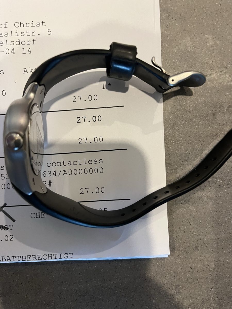 Oakley Montres: Oakley Uhr  – D'occasion à Neerach par fuz_8d7l 8