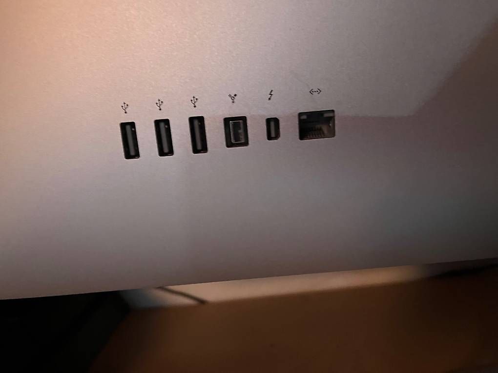 Monitore: günstiges 27 Apple Thunderbolt Display          – Gebraucht aus Bauma von Damabagda 1