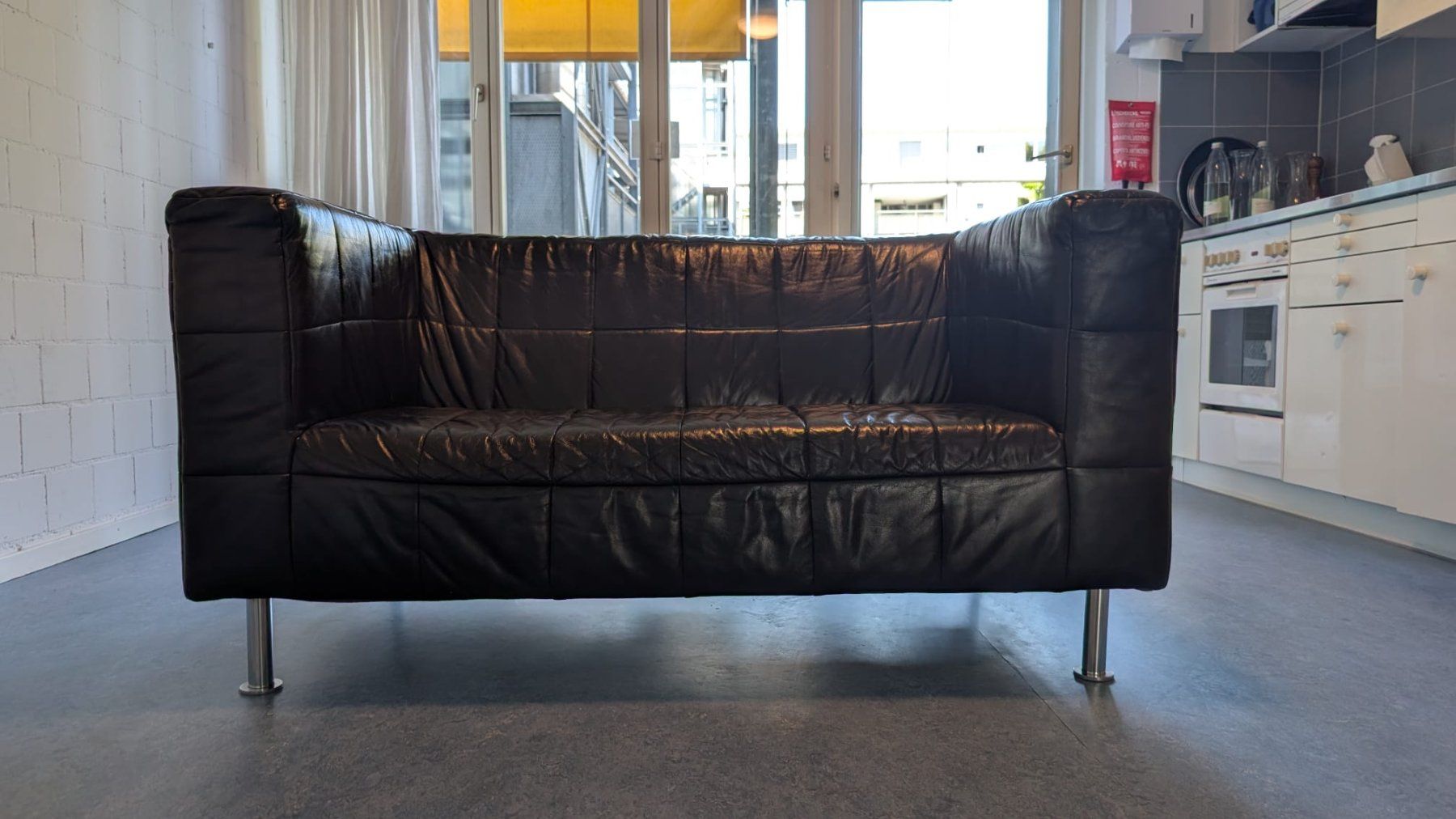Sofas: Sofa Leder schwarz 2-Sitzer gebraucht – Gebraucht aus Zürich von TWiederkehr91 3