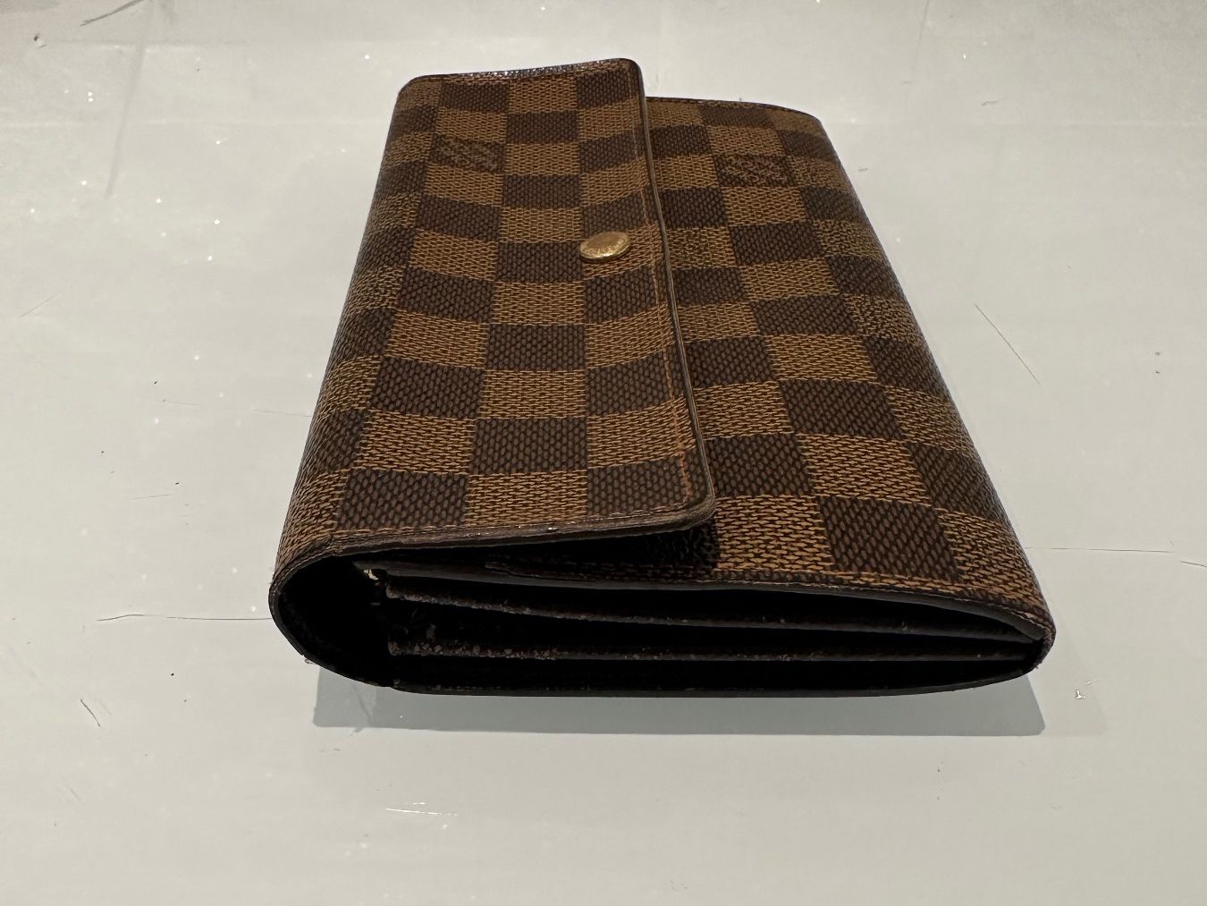 Louis Vuitton Portamonete: Louis Vuitton Long Wallet - Nr. 894 – Usato da Hittnau venduto da LuxAndMore 2