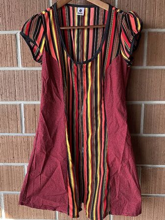 Tolles Kleid der argentinischen Marke "latte" (Grösse M)