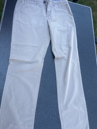 Hosen ONNAME beige Grösse 32/34 guter Zustand