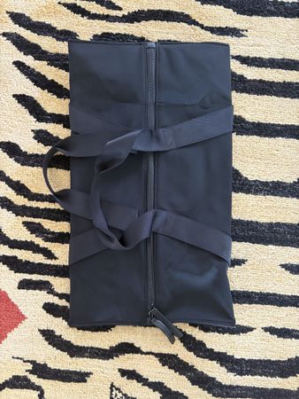 TRANSIENCE Yoga Bag / Sporttasche – Black Scuba – Schwarz