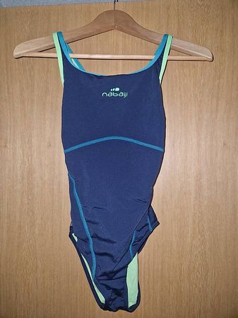 Sportlicher Badeanzug S