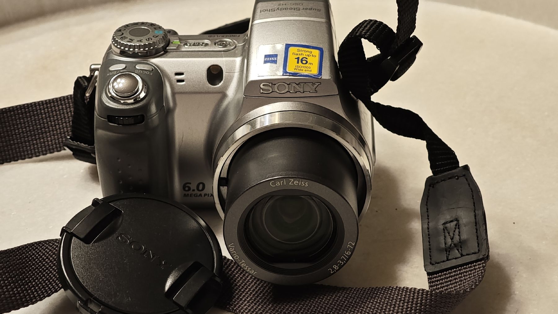 Sony Appareil photo: Sony DSC-H2 Digital Camera – D'occasion à Cham par pot_lpv7