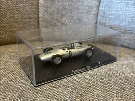 Porsche 804  1962  1:43  neu mit Vitrine