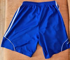 Short  garçon Adidas bleu, taille 152 neuf
