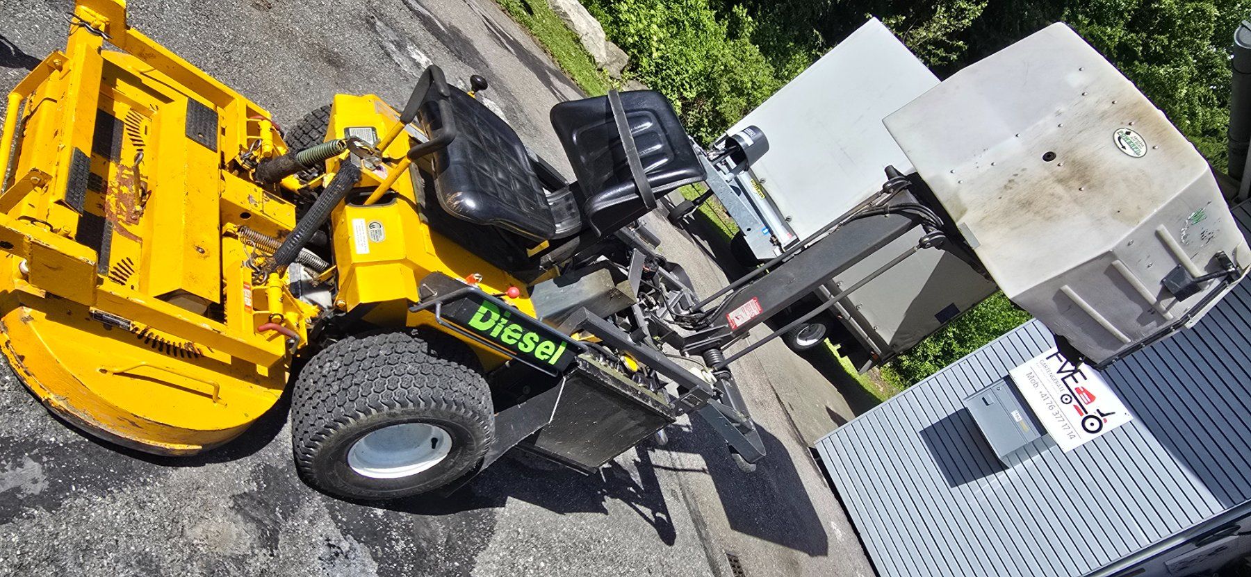 Rasenmäher: Walker Aufsitzmäher Diesel - – Gebraucht aus Rain von Fafan069 1