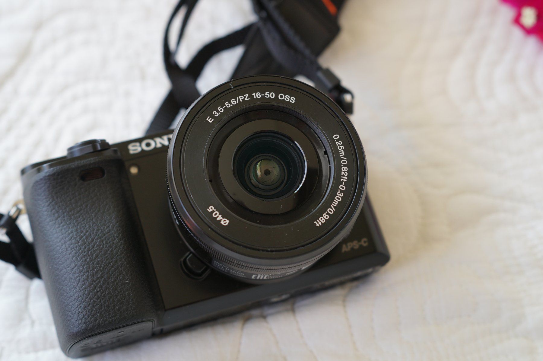 Sony Appareil photo: Sony Alpha A6000 Top-Set – Neuf (Voir description) à Chur par Goldsun 2