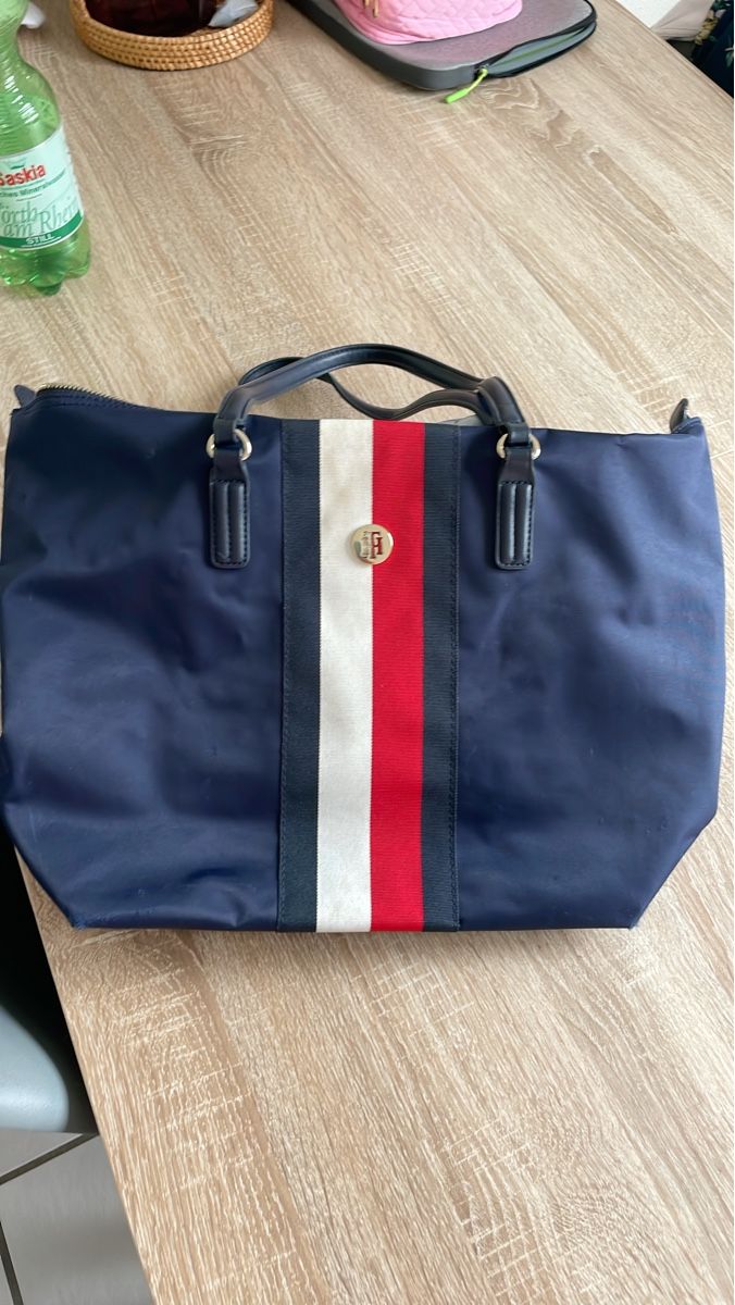 Tommy Hilfiger Borse da donna: Elegante Tommy Hilfiger Handtasche! – Usato da Diegten venduto da kip_wg9z