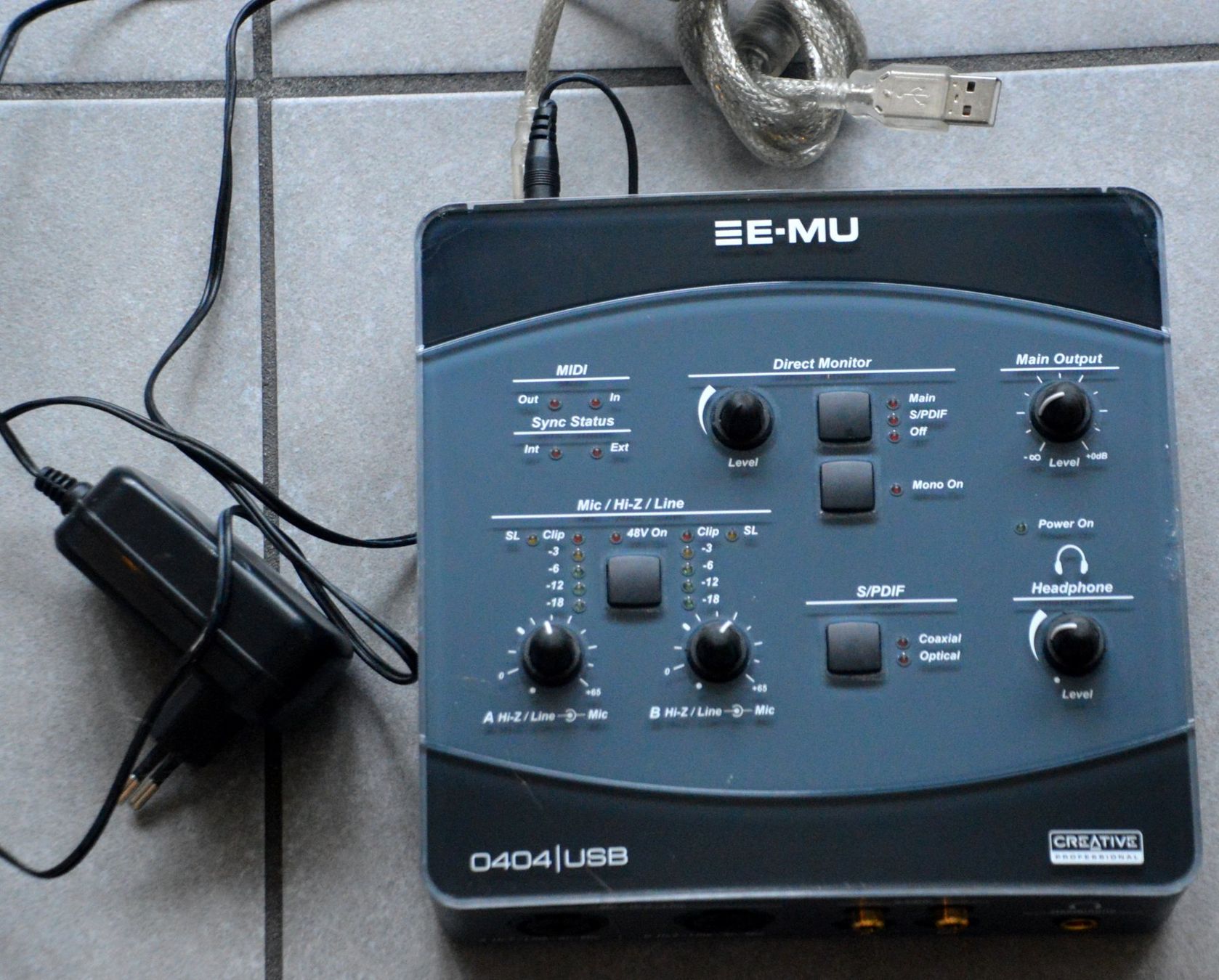 E-Mu Attrezzatura per studi di registrazione: Sound Card E-MU 0404 USB  Interface – Usato da Collonges venduto da arashee