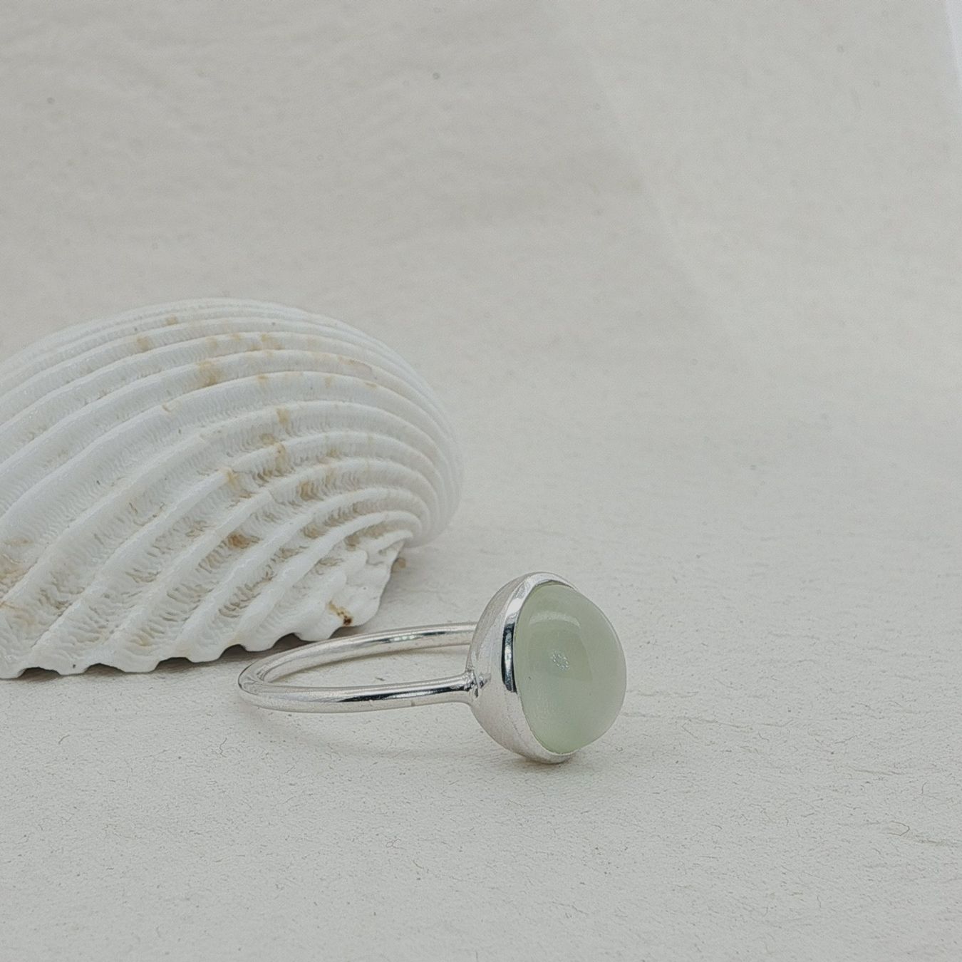 Olga Ribler Anelli: Unikate Silber Ring 925 mit Prehnit Grösse 59 – Nuovo (secondo la descrizione) da Luzern venduto da Schmuckoutlet 2