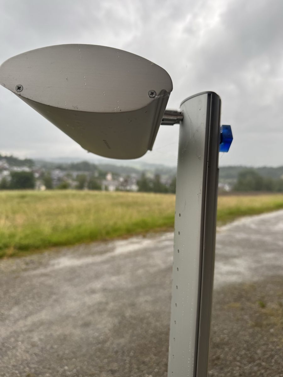 Lampade: Stehlampe – Usato da Knonau venduto da val_sn6b 1