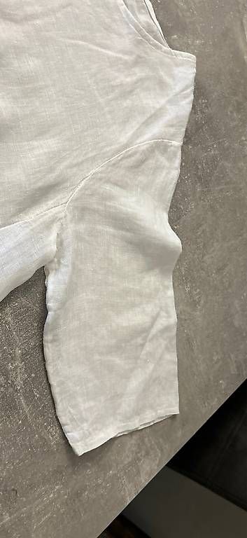 Blusen: Weisse Leinenbluse  – Gebraucht aus Pratteln von vasare3 2