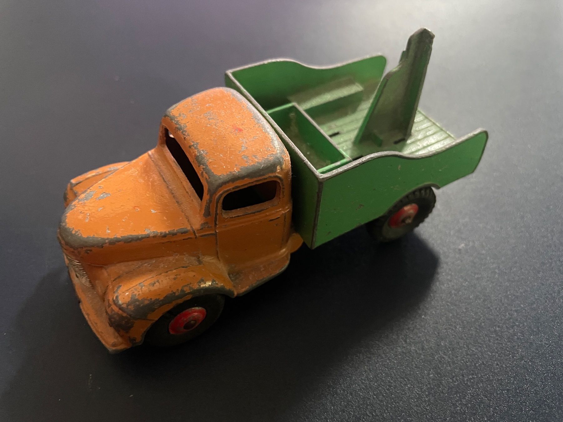 Dinky Toys Modellautos: Dinky Toys Commer Meccano Antik – Gebraucht aus Volketswil von rubin74 1