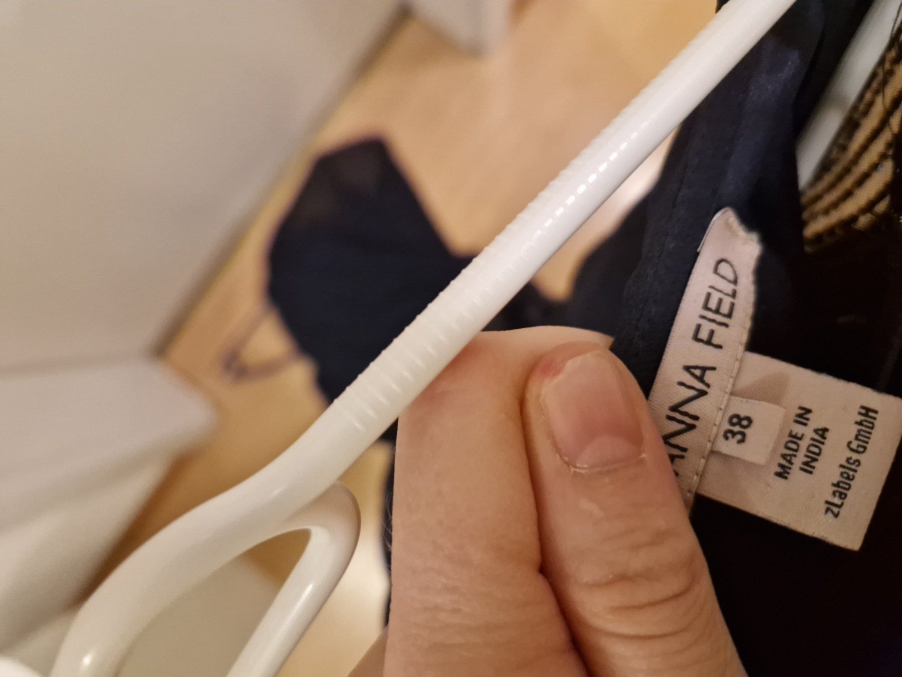 Vestiti: Abendkleid 38 – Usato da Kefikon TG venduto da Livline 3
