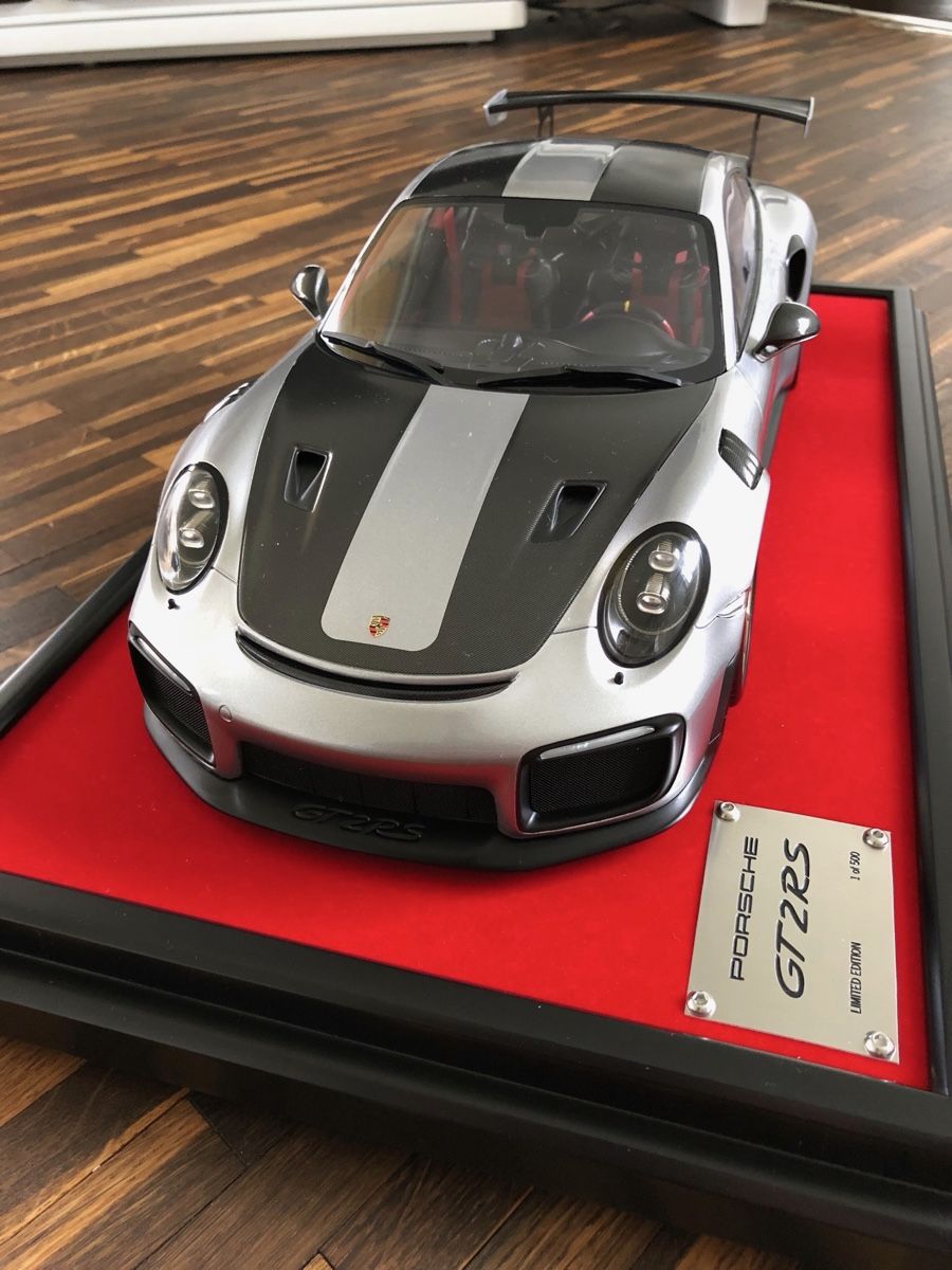 Spark Modellini d'auto: Porsche GT2 RS 1:12 Spark – Nuovo (secondo la descrizione) da Andwil TG venduto da LBJ1981 2